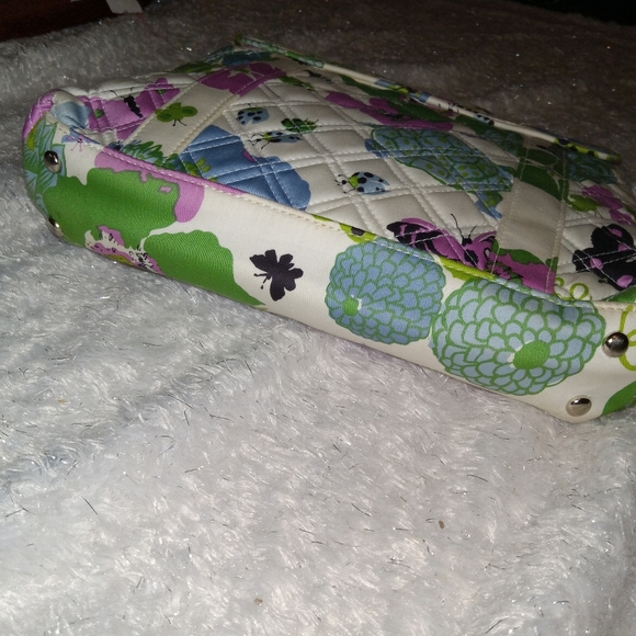 Vera Bradley Turn Lock Handbag - Picture 5 of 6